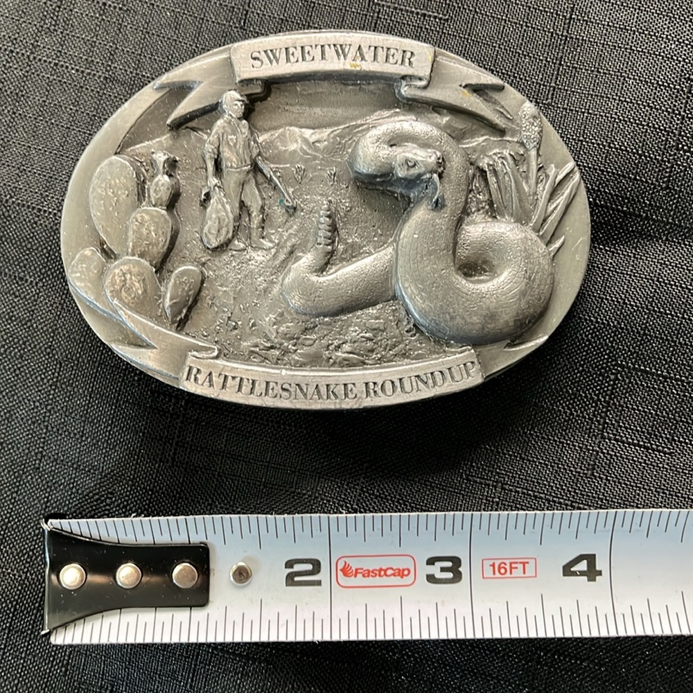Sweetwater Rattlesnake Roundup Belt Buckle - Picture 3 of 4
